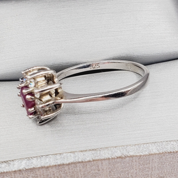 Ruby Ring - Picture 4 of 9
